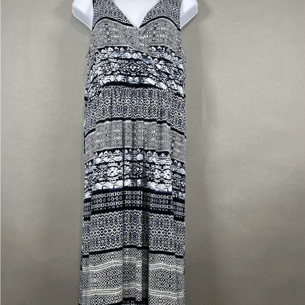 Covington Black and White Geometric Maxi Dress